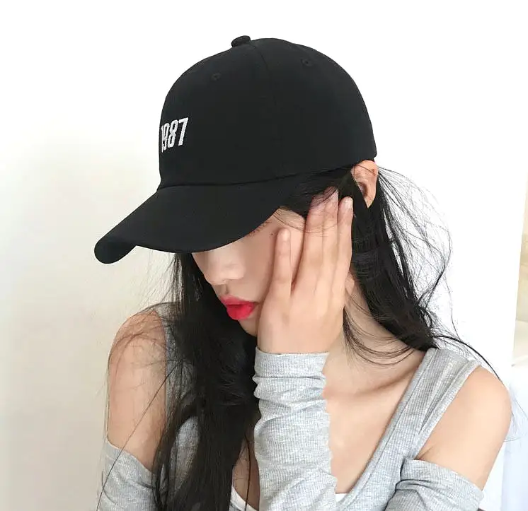 1987 Embroidery Graphic Baseball Caps Kpop Style Unisex Cotton Hats Mens Womens Black Navyblue Beige Stylish Casual