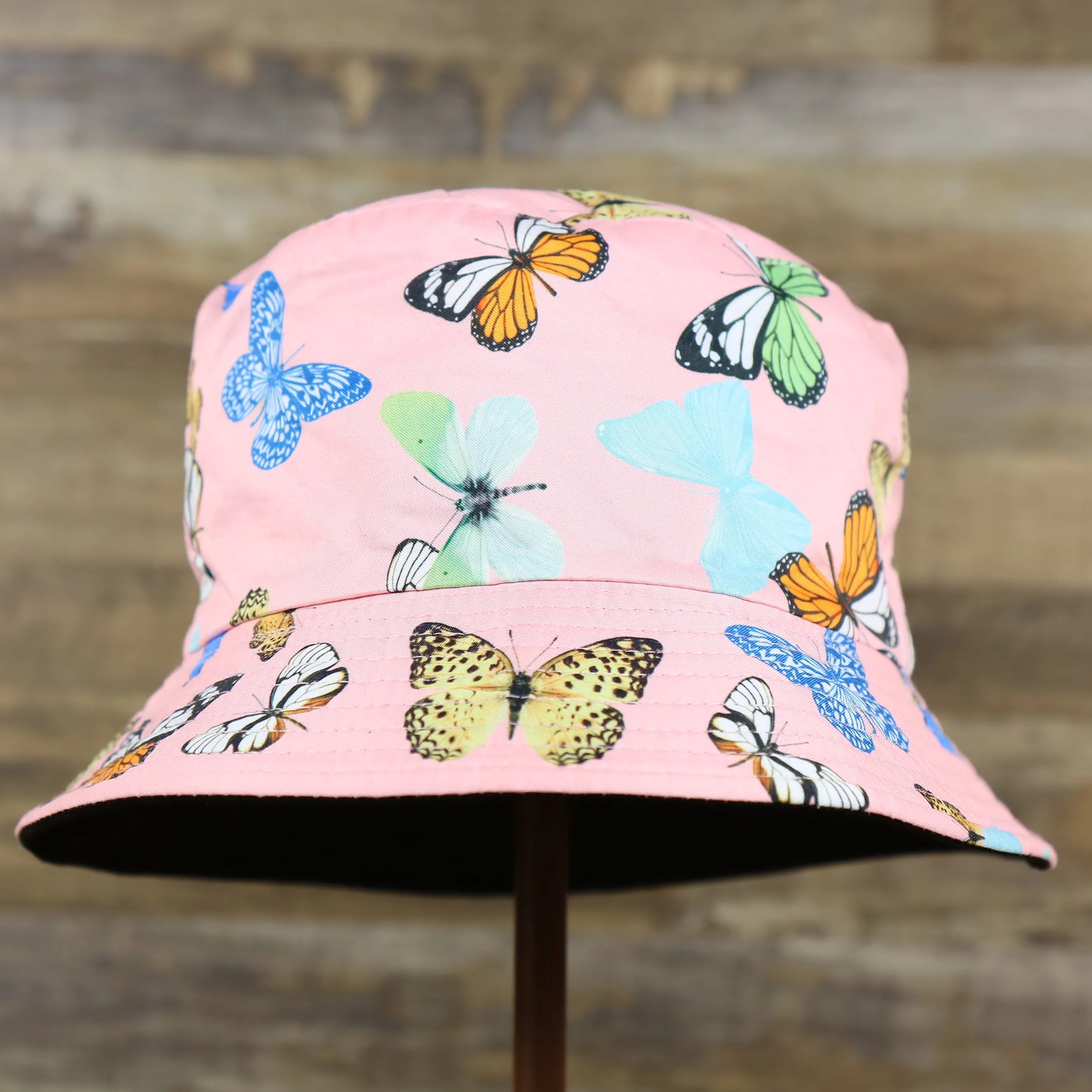 FOOT CLAN | BUTTERFLY PATTERN | BUCKET HAT | PINK | SMALL/MEDIUM