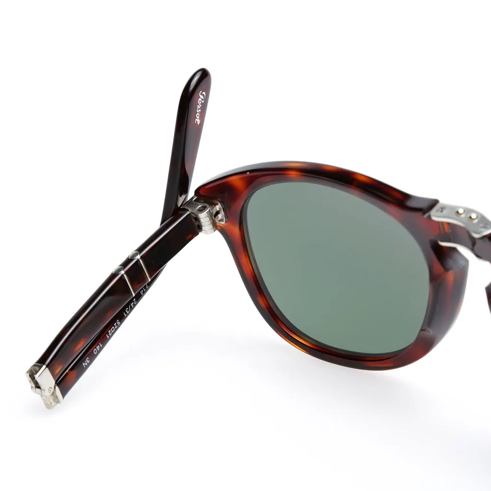 Persol 714 Foldable Aviator SunglassesHavana